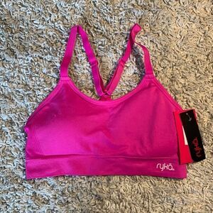 Ryka NWT pink sports bra Size medium